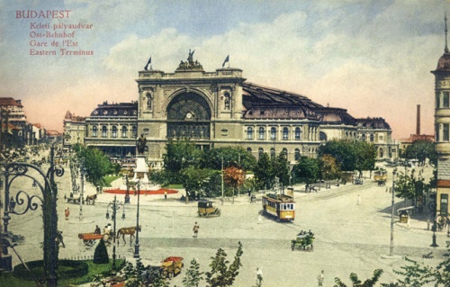 1912-es képeslapon a Keleti pályaudvar